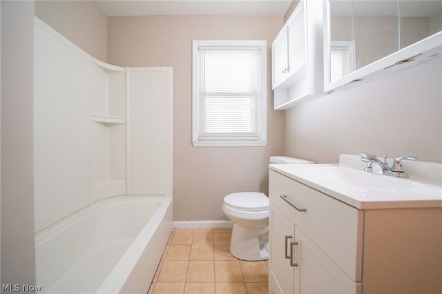 20331 S Lake Shore Boulevard, Euclid, OH 44123
