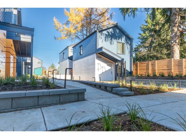 10033 Se Cottage Ln 15, Milwaukie, OR 97222