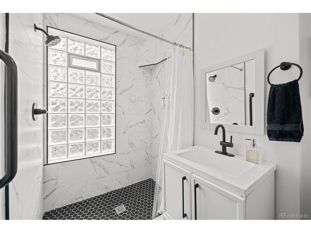 14 S Lincoln St 16, Denver, CO 80209