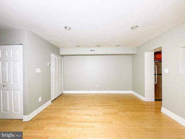 1835 D ST NE, Washington, DC 20002