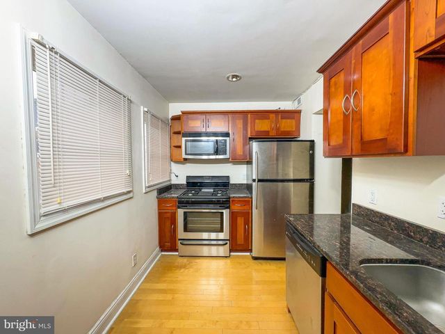 1835 D ST NE, Washington, DC 20002