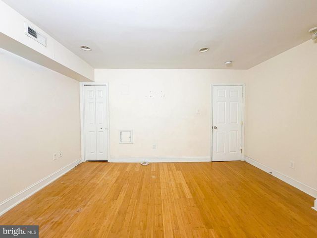 1835 D ST NE, Washington, DC 20002