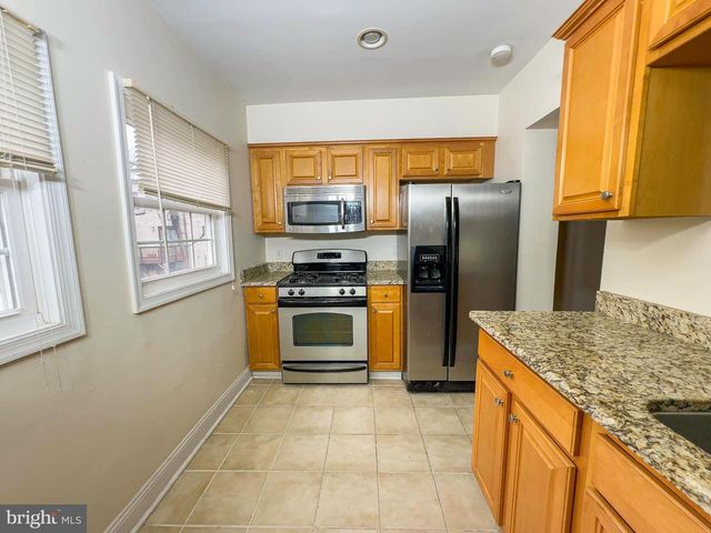 1835 D ST NE, Washington, DC 20002