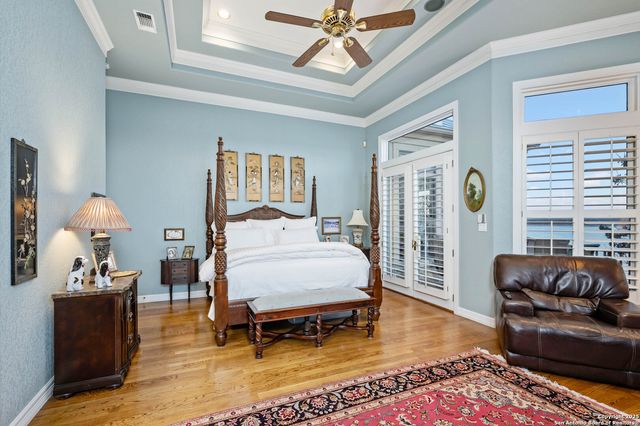 985 Janet, Canyon Lake, TX 78133