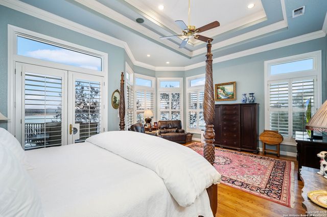 985 Janet, Canyon Lake, TX 78133