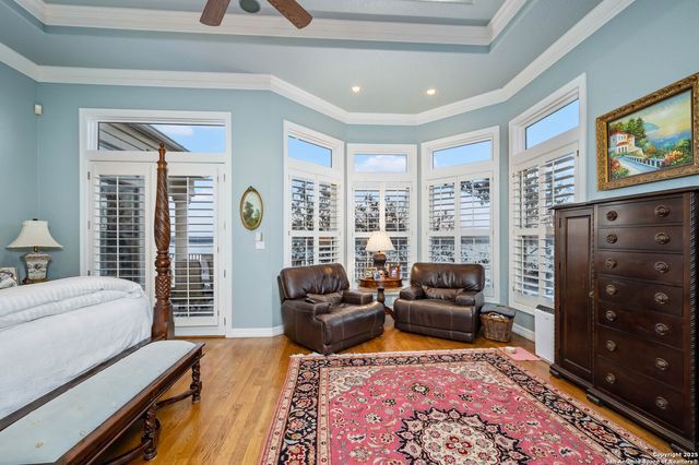 985 Janet, Canyon Lake, TX 78133