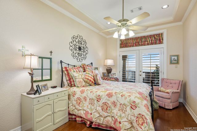 985 Janet, Canyon Lake, TX 78133