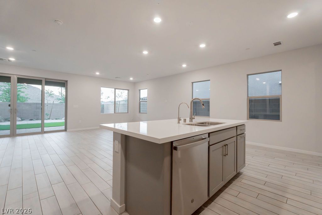 11620 Desert Hollow Avenue, Las Vegas, NV 89138 — photo 5