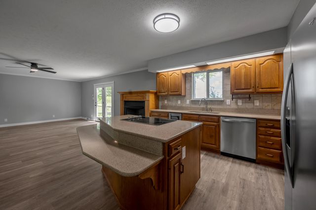 6356 Van Meter Road, Winchester, KY 40391
