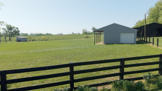 6356 Van Meter Road, Winchester, KY 40391