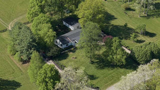 6356 Van Meter Road, Winchester, KY 40391