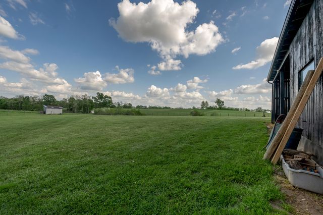 6356 Van Meter Road, Winchester, KY 40391