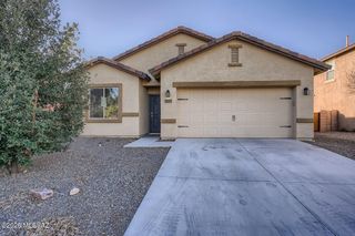 8253 W Razorbill Drive, Tucson, AZ 85757