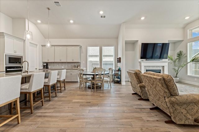 19335 Belmont Stakes Way, Tomball, TX 77377