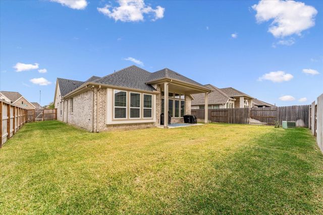 19335 Belmont Stakes Way, Tomball, TX 77377
