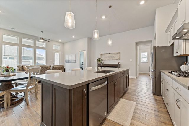 19335 Belmont Stakes Way, Tomball, TX 77377