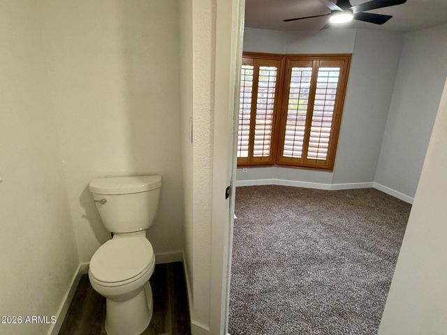 8601 N 71ST Avenue 117, Glendale, AZ 85301