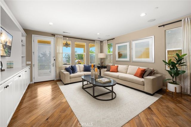 620 E Mandevilla Way, Azusa, CA 91702