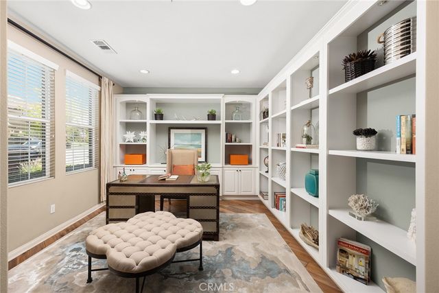 620 E Mandevilla Way, Azusa, CA 91702