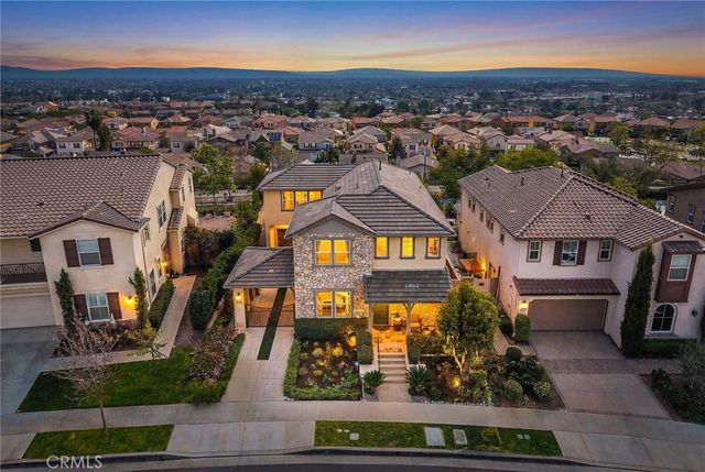 620 E Mandevilla Way, Azusa, CA 91702