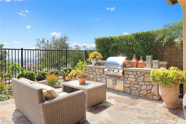 620 E Mandevilla Way, Azusa, CA 91702