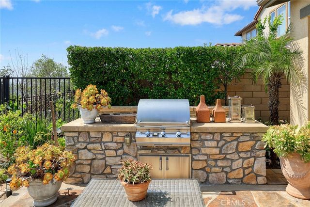 620 E Mandevilla Way, Azusa, CA 91702