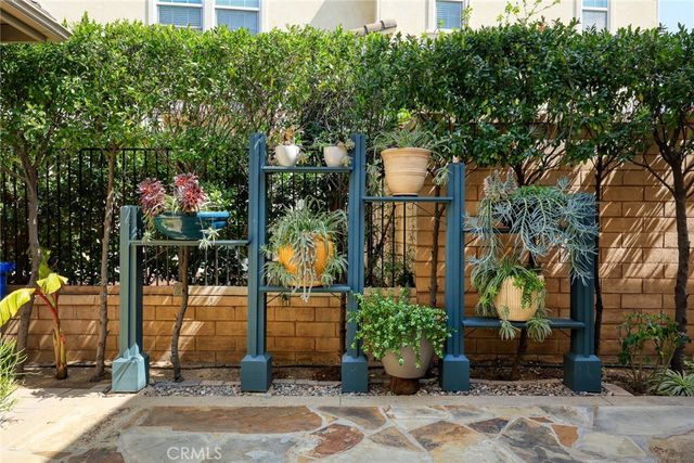 620 E Mandevilla Way, Azusa, CA 91702