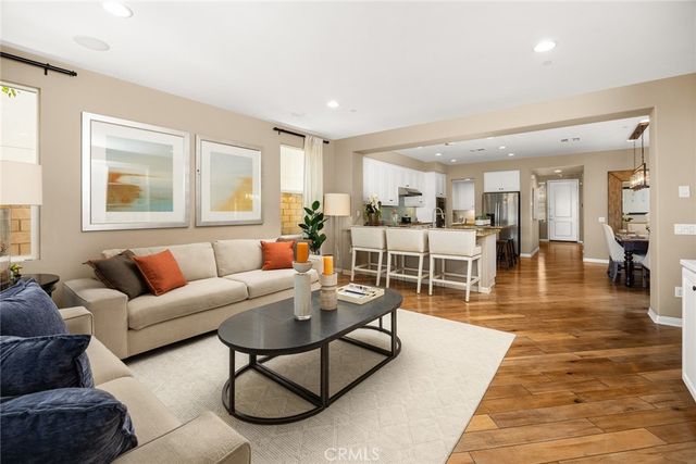 620 E Mandevilla Way, Azusa, CA 91702