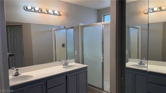 8184 Palace Monaco Avenue, Las Vegas, NV 89117