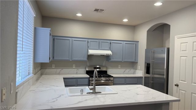 8184 Palace Monaco Avenue, Las Vegas, NV 89117