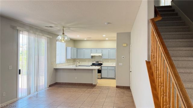 8184 Palace Monaco Avenue, Las Vegas, NV 89117