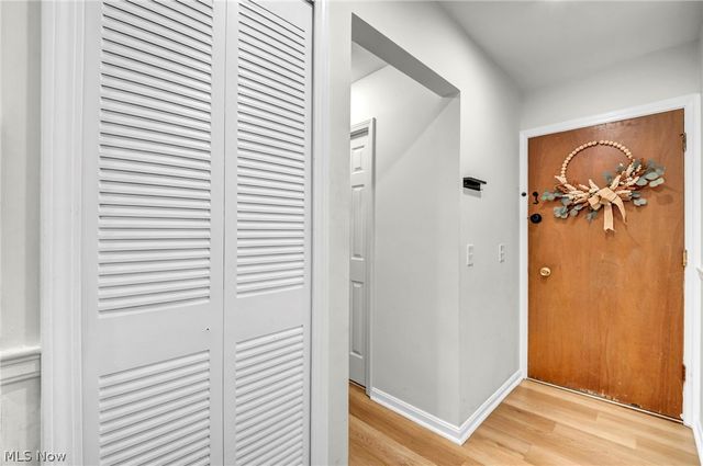 4779 Columbia Road 102, North Olmsted, OH 44070