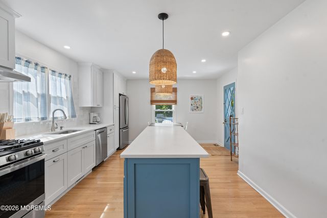 197 Bridge Avenue, Point Pleasant, NJ 08742
