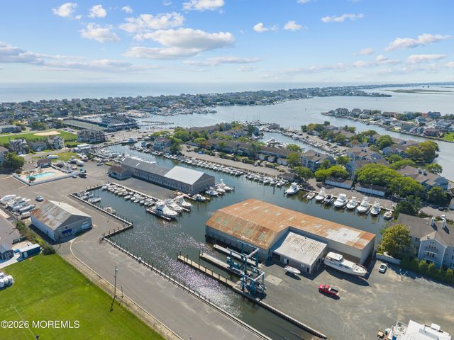 197 Bridge Avenue, Point Pleasant, NJ 08742