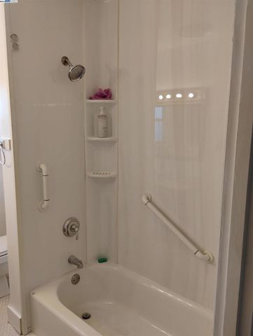 2621 66th Avenue, Oakland, CA 94605