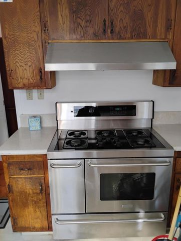 2621 66th Avenue, Oakland, CA 94605