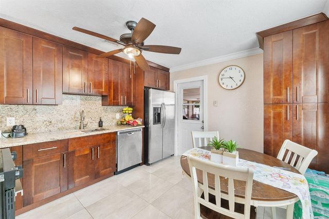 4830 ALBERTA Avenue, West Palm Beach, FL 33417