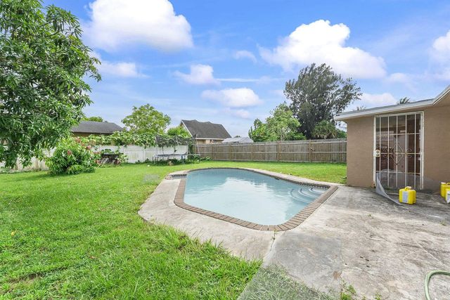 4830 ALBERTA Avenue, West Palm Beach, FL 33417