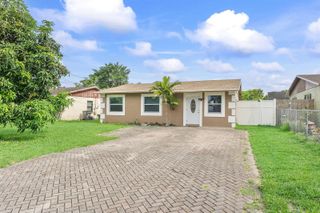 4830 ALBERTA Avenue, West Palm Beach, FL 33417