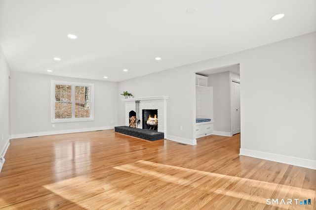 202 Hogan Road, Hamden, CT 06518