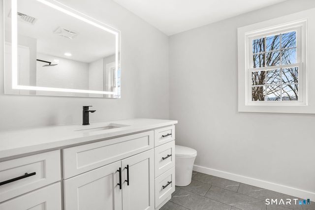 202 Hogan Road, Hamden, CT 06518