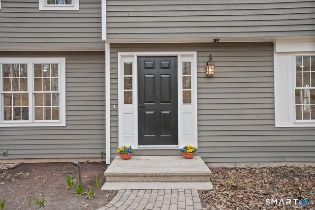 202 Hogan Road, Hamden, CT 06518