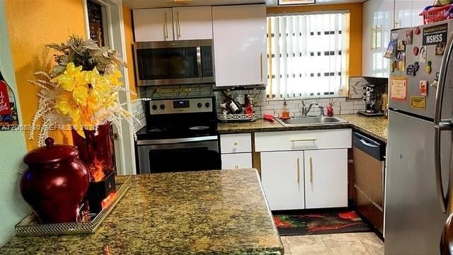 6260 Kimberly Boulevard, North Lauderdale, FL 33068