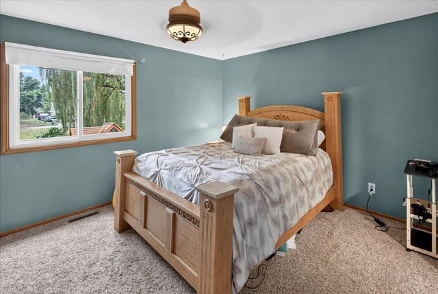 7235 116th Place N, Champlin, MN 55316