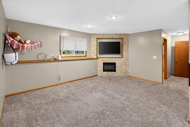 7235 116th Place N, Champlin, MN 55316