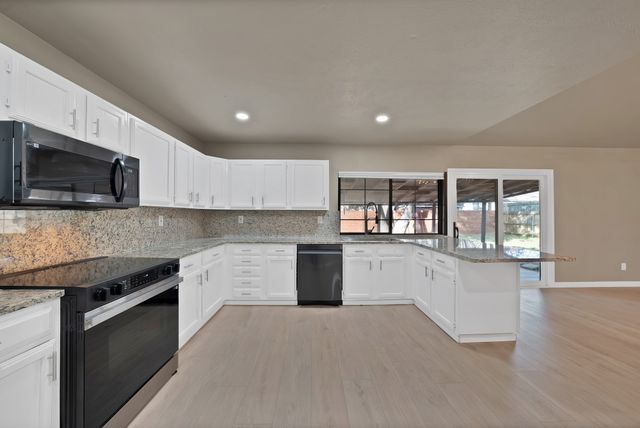 3100 Wintersmith Drive, Arlington, TX 76014