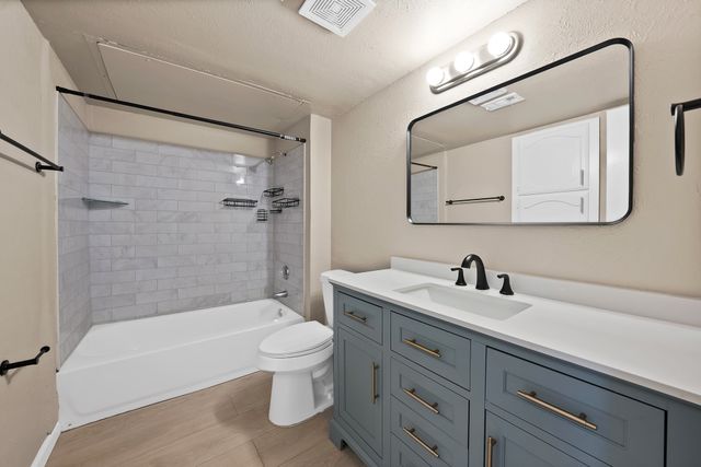 3100 Wintersmith Drive, Arlington, TX 76014