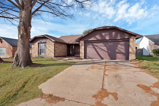 3100 Wintersmith Drive, Arlington, TX 76014