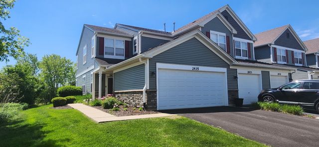 2435 Golf Ridge Circle 2435, Naperville, IL 60563