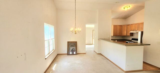 2435 Golf Ridge Circle 2435, Naperville, IL 60563
